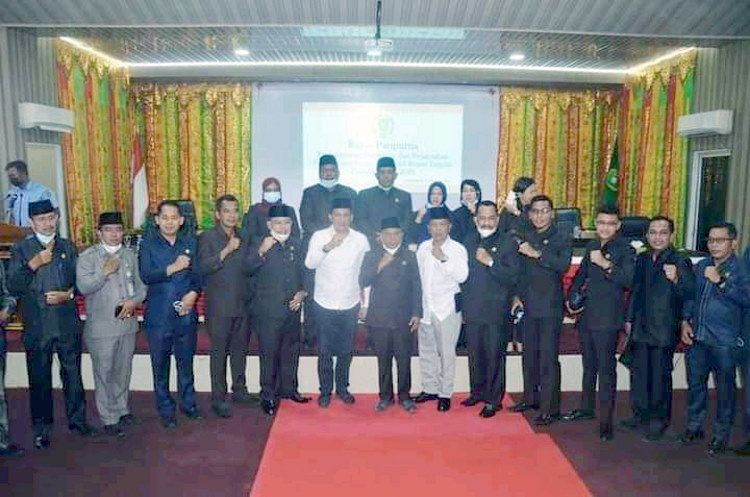 DPRD Meranti Tetapkan Bupati dan Wakil Bupati Terpilih Dalam Sidang Paripurna