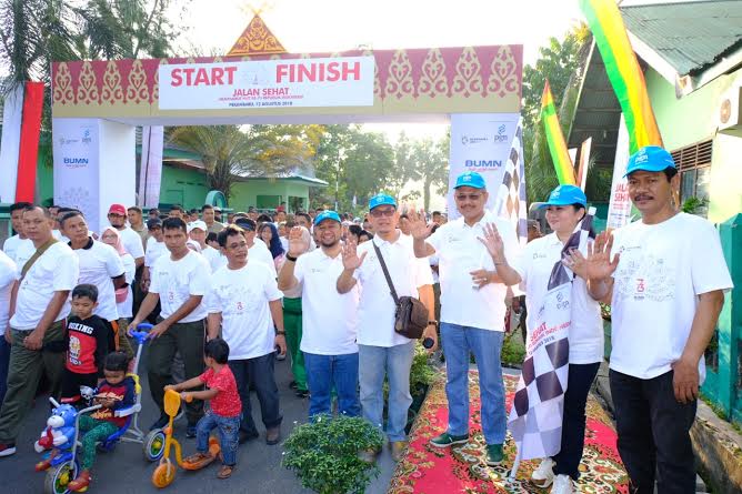 2.500 Warga Pekanbau Ikut Jalan Santai Bersama PGN