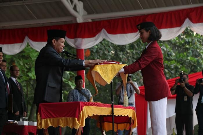 Wabup Zardewan Jadi Inspektur Upacara HUT RI di Riau Komplek RAPP
