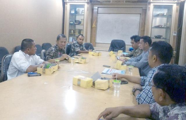 PLN Tingkatkan Rasio Elektrifikasi di Riau dan Kepri
