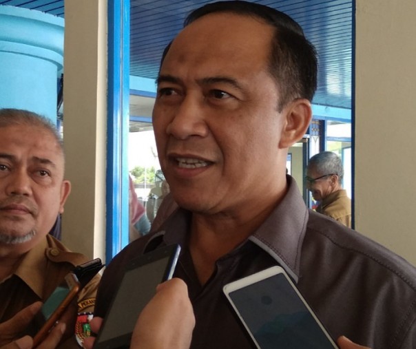 Panggil Kadiskes Pekanbaru Pasca Cuti 3 Bulan, DPRD: Kalau Tak Ada Gebrakan Mundur Saja