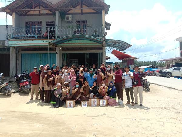 Pelajar dan Mahasiswa Asal Kerumutan Pelalawan Galang Dana untuk Korban Banjir