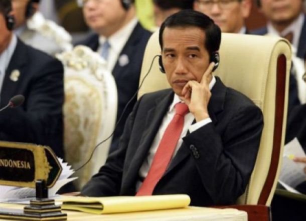 Ekonomi Terancam Krisis, Jokowi: Terus Terang Saya Ngeri