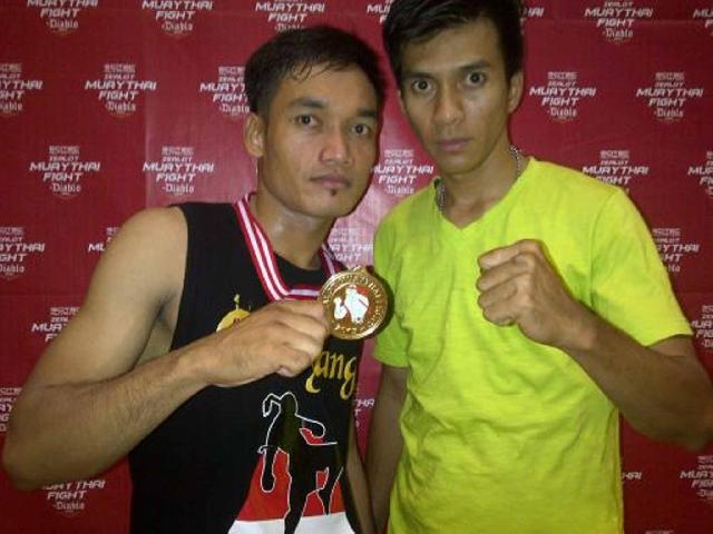 Atlet Muaythai Bengkalis Sukses di Makassar