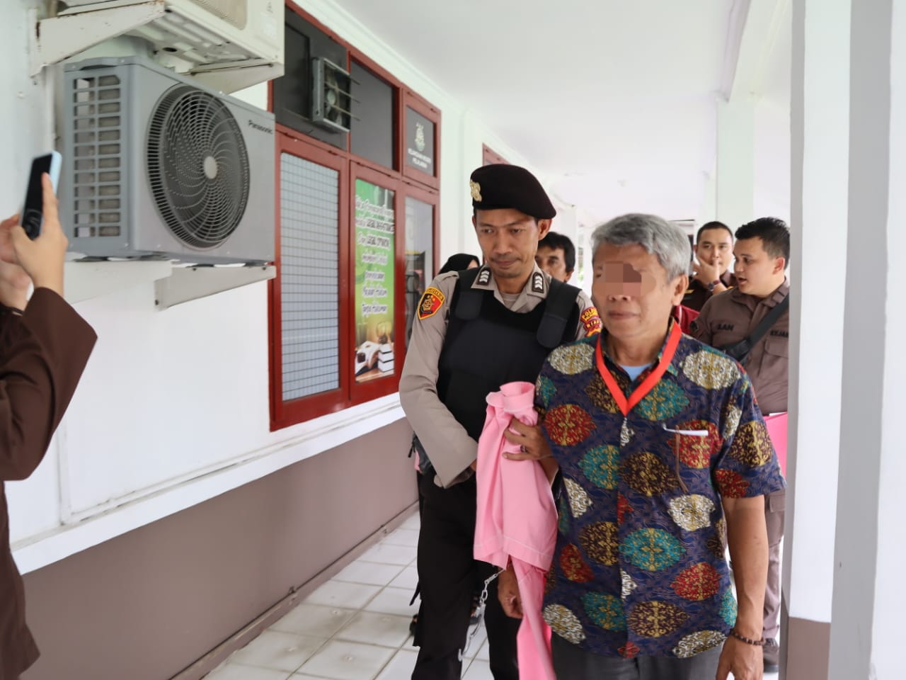 Dugaan Korupsi Bantuan Sampan Nelayan di Pelalawan, Jaksa Tahan 2 Tersangka