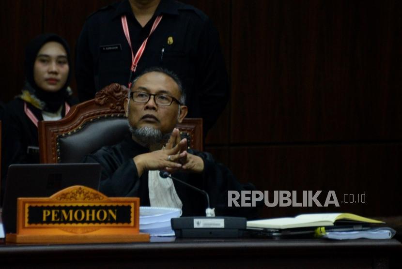 Tim Hukum Prabowo-Sandi Klaim Berhasil Kombinasikan Bukti Kecurangan Jokowi-Ma'ruf