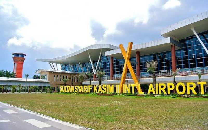 Status Bandara SSK II Pekanbaru Tetap Bandara Internasional
