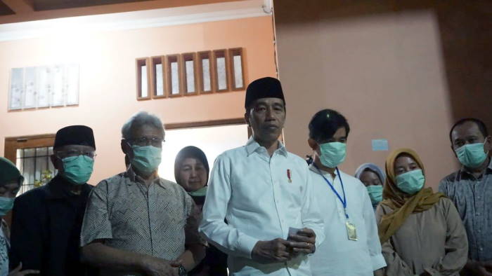 Berbagai Pengobatan Sudah Dilakukan, Jokowi: Ternyata Allah Berkehendak Lain