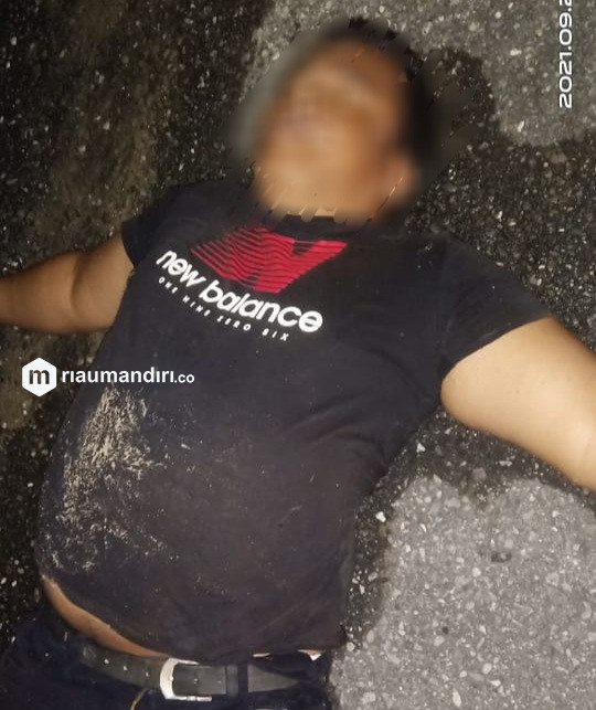Pria Tanpa Identitas Ditemukan Tergeletak di Stadion Utama Riau, Ini Ciri-cirinya