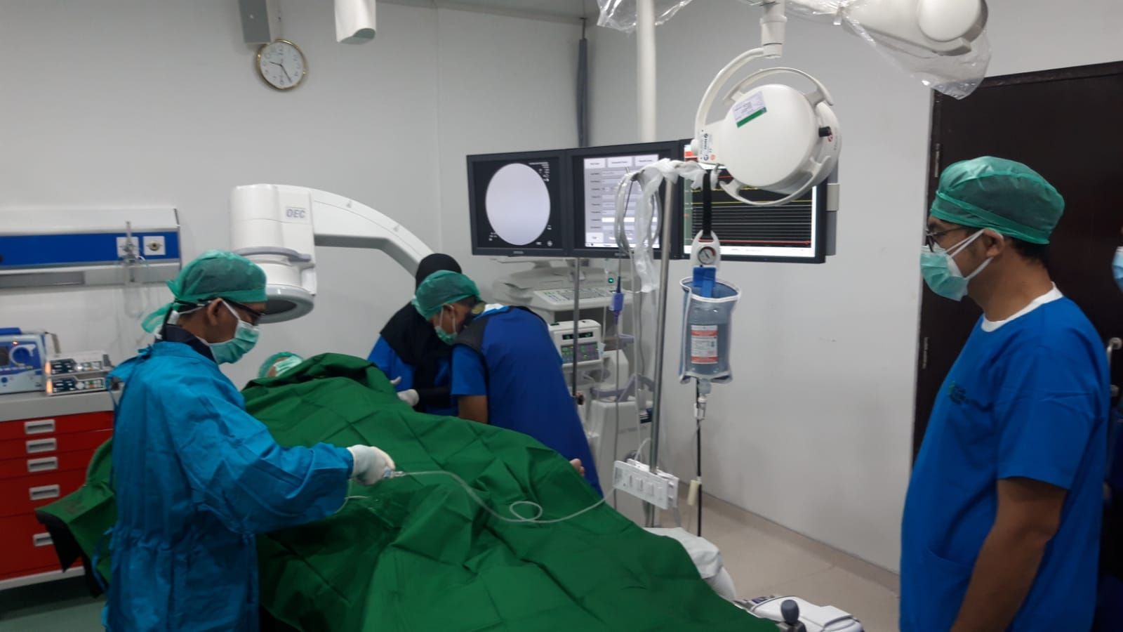 Perdana, RS Islam Ibnu Sina Pekanbaru Lakukan Teropong Jantung Terhadap Pasien