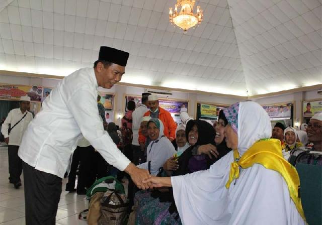 Walikota Sambut Kepulangan JH Pekanbaru