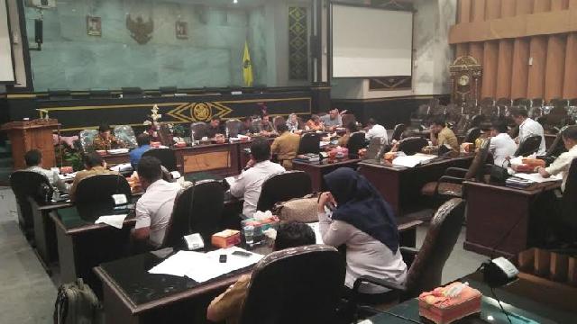 Pansus LKPj DPRD Pekanbaru Targetkan Pengesahan Ranperda Akhir April