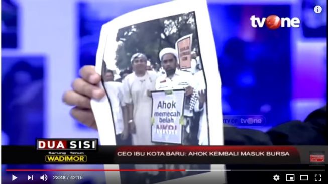 Ngabalin Bela Ahok, Fadli Zon Skakmat Pakai Foto Aksi 212: Ini Anda Bukan?