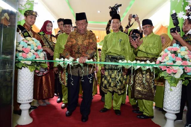 Ketua Yayasan: Peresmian Gedung Baru Menjadi Kado Istimewa 61 Tahun YLPI Riau