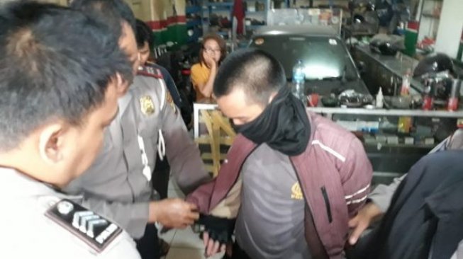 Anak SMP Nekat Jadi Polisi, Diciduk Polisi Beneran