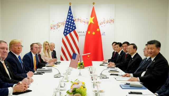 Donald Trump Izinkan Huawei Kembali Berbisnis di Amerika