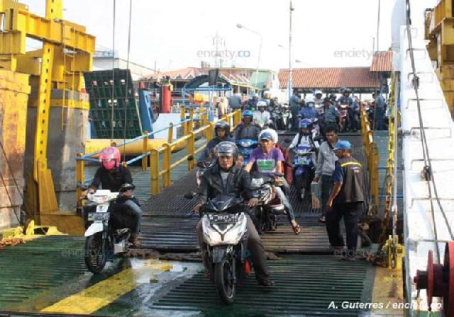 Harapkan Ferry Penyeberangan Gratis