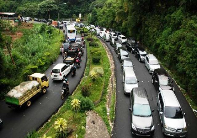 Selasa Siang, Arus  Lalin di Jalanas Muara Lembu Kembali Lancar