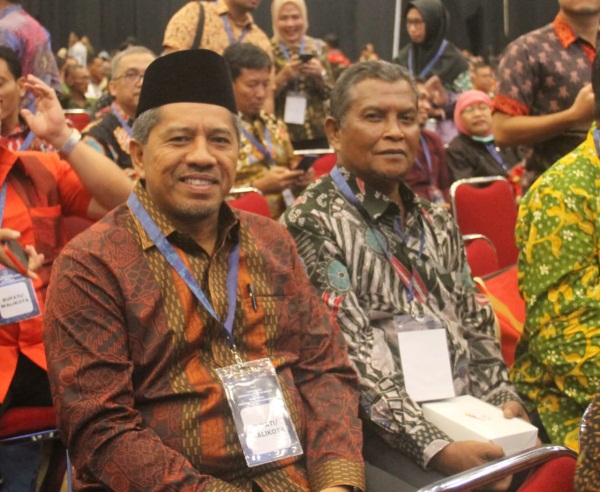 Plt Bupati Siak Hadiri Pasar Rakyat Award 2019 di Jakarta