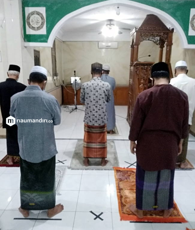 Tarawih Boleh di Masjid, Tapi Ada Ketentuannya