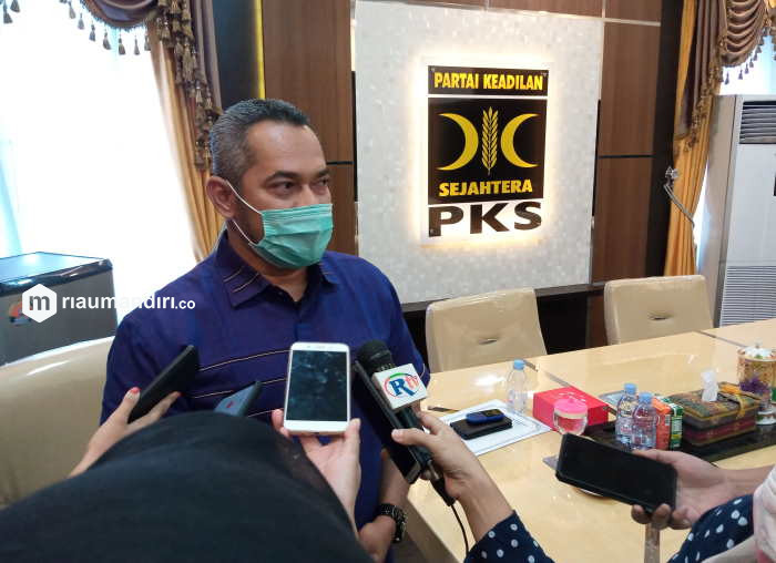 Heboh Warga Belum Divaksin tak Dilayani Instansi, DPRD Pekanbaru Kaji Sanksi Vaksin