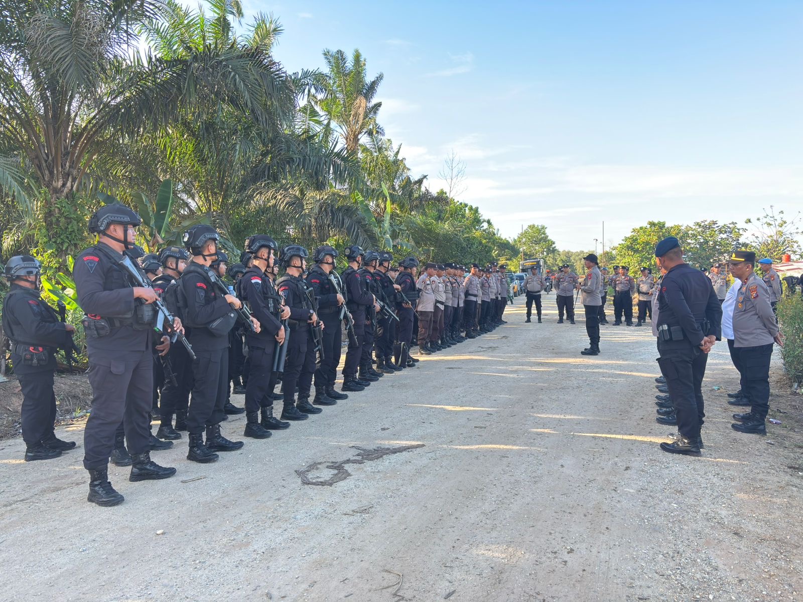 Polres Siak Siagakan Personel: Imbau Warga tak Anarkis Pasca Aksi Massa di PT SSL