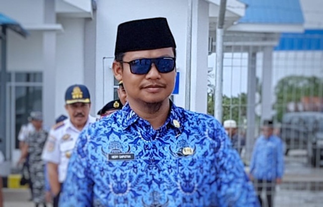 Bupati Meranti Imbau Panitia Kurban Tidak Gunakan Plastik Kresek Hitam