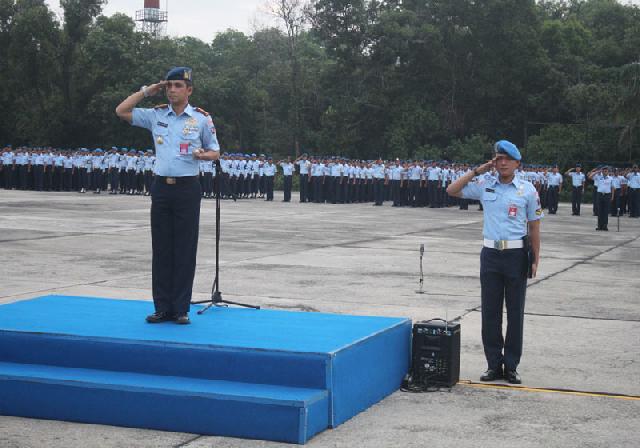 Lanud Roesmin Nurjadin Gelar Apel Khusus 2016