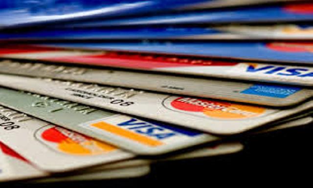 Transaksi Kartu Kredit Naik 11 Persen