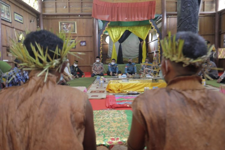 Terdapat 200 Masyarakat Hukum Adat dari 5 Suku Besar di Riau