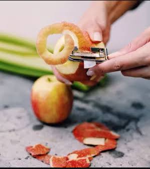 Sebenarnya Buah Harus Dikupas atau Tidak?