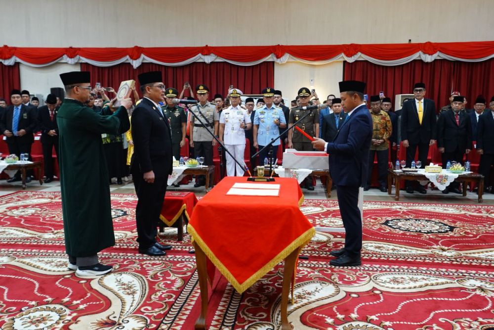 Gubri Wahid Lantik Syahrial Abdi sebagai Sekda Defenitif