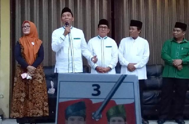 Kampanye di Kuansing, Warga Minta kepada Firdaus-Rusli Tak Ada Lagi Jalan Berlubang dan Berdebu