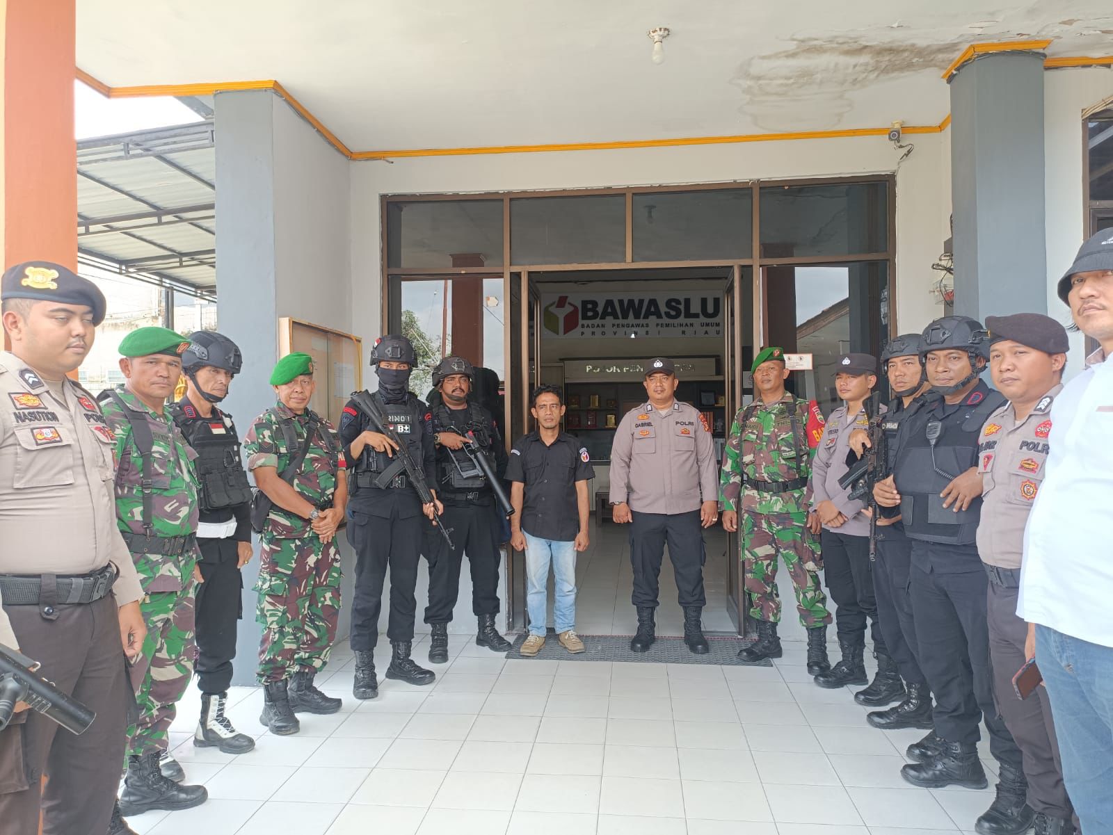 Puluhan Personel di Pekanbaru Lakukan Patroli Sinergitas Pastikan Keamanan