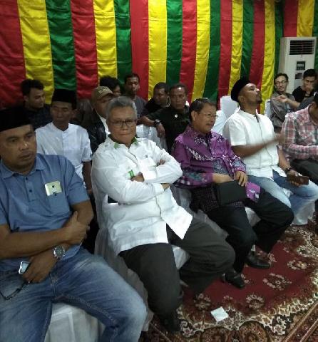 Mengaku Diusung PKB-Gerindra, Syamsurizal-Zaini Ismail Daftar ke KPU Riau