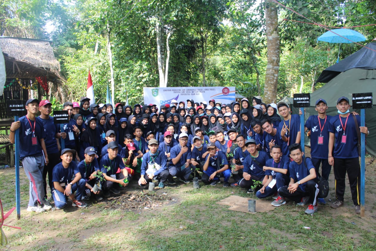 Himia Publik Fisipol UIR Kuliah Lapangan di Rantau Langsat