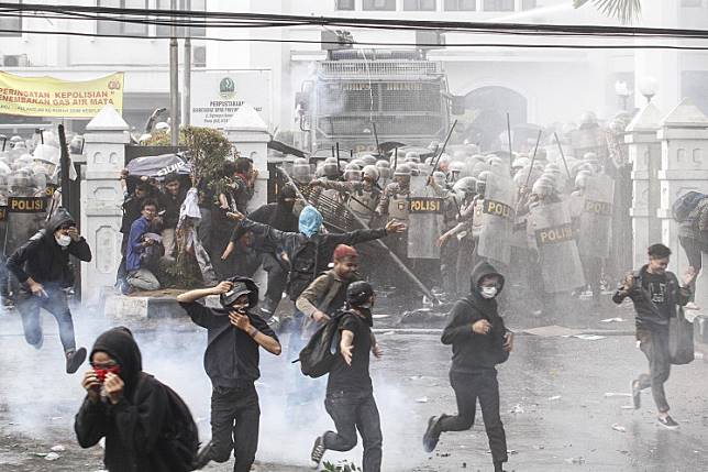 PBB Temukan Pelanggaran oleh Polri Saat Tangani Demo Pelajar di DPR