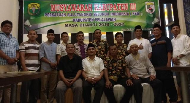 Terpilih Aklamasi, Habibi Hapri Pimpin PBSI Pelalawan Periode 2018-2022