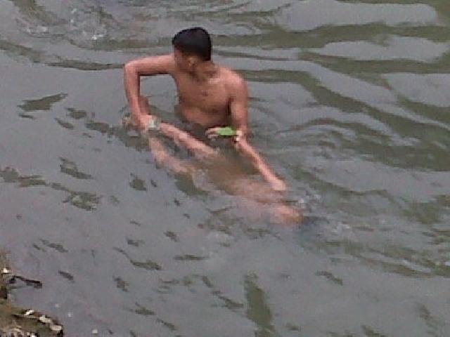 Pergi Sekolah, Jefri Ditemukan Tenggelam di Sungai Siak