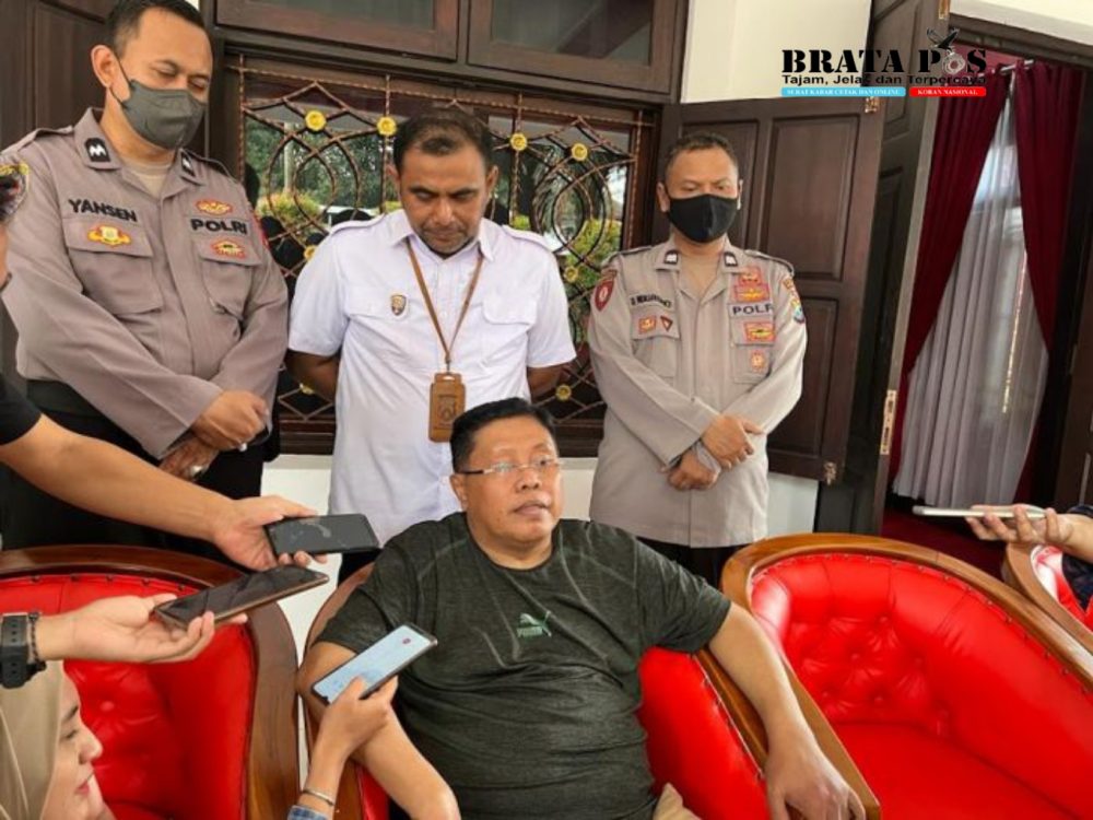 Wali Kota Blitar Santoso Mengaku Mulut Dilakban dan Tangan Diborgol Perampok