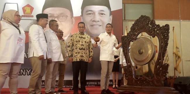 Ketemu Anies Baswedan di Acara Gerindra, Sandiaga: Kangen Bro! 