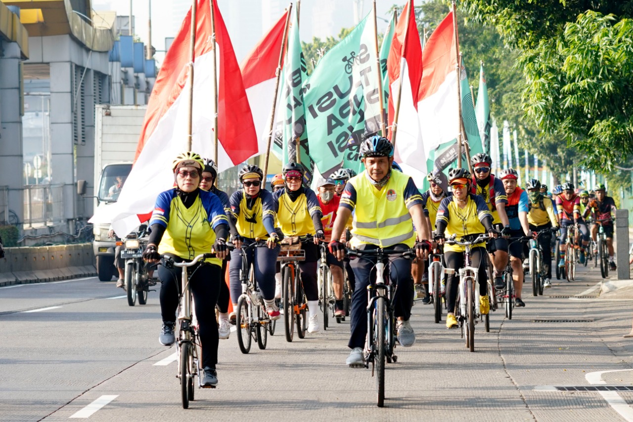 Peringati Hari Lingkungan Hidup Sedunia, KLHK Gandeng Komunitas Sepeda