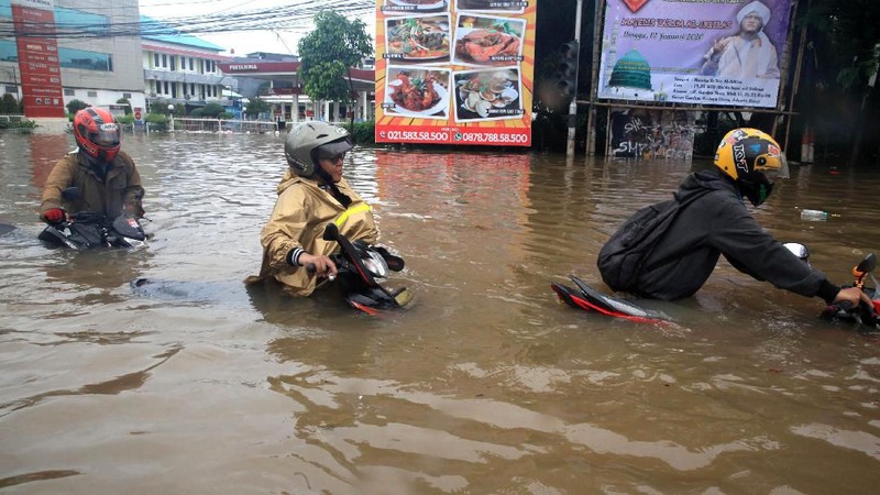 Dalam Sehari, 9 Orang Meninggal Akibat Banjir Jabodetabek