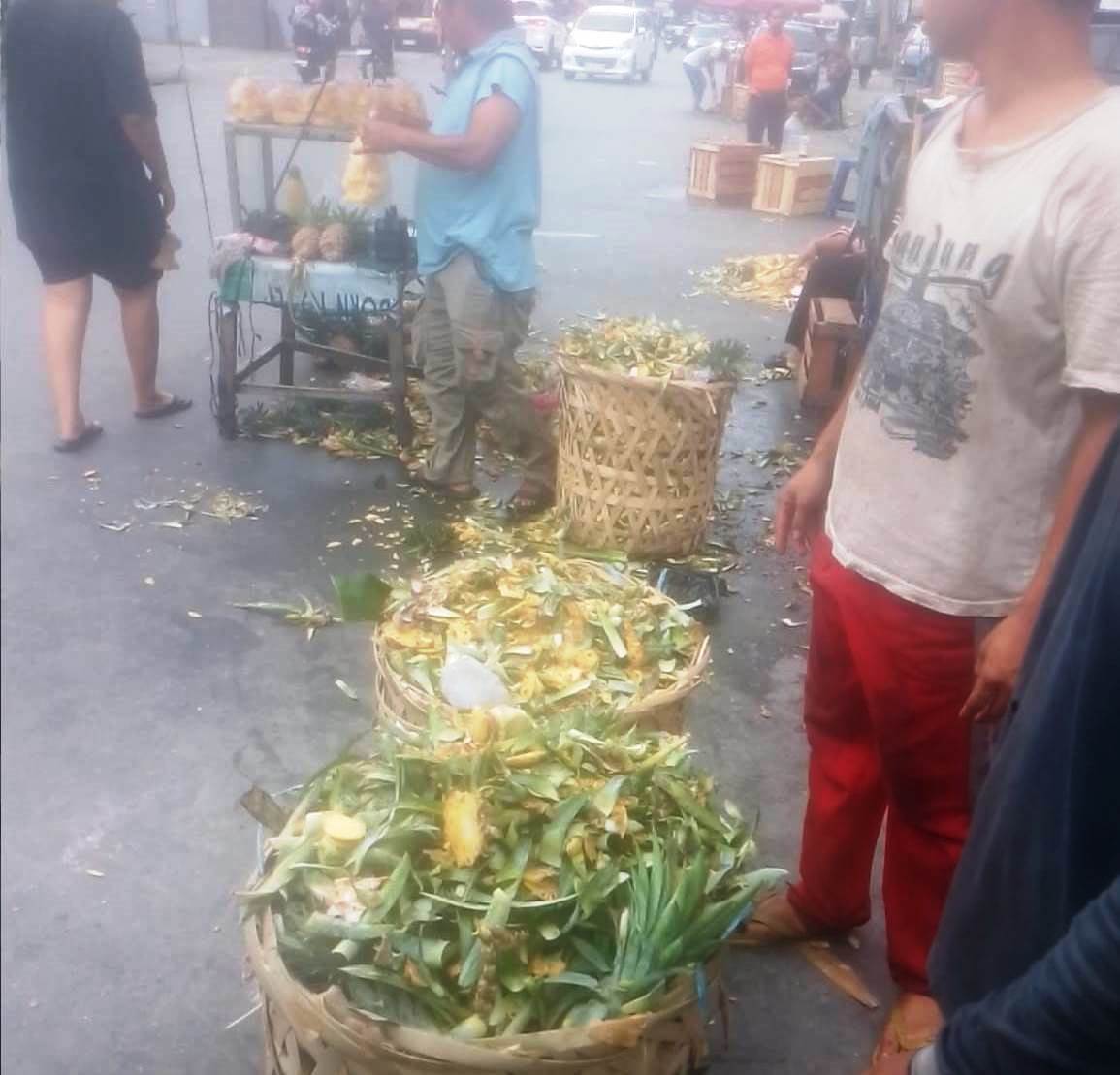 Jualan Hingga Pukul 10.00 WIB, Keberadaan PKL di Ahmad Yani Dikeluhkan