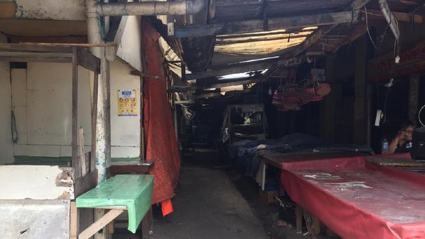 Buntut 14 Pedagang Positif Corona, Pasar Rawa Kerbau Jakpus Ditutup Sementara