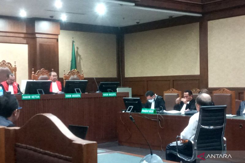 Jaksa Tuntut Surya Darmadi Pidana Penjara Seumur Hidup, Hakim Jatuhkan Vonis 15 Tahun