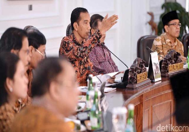 Reshuffle Kabinet Jokowi Tinggal Menunggu Waktu