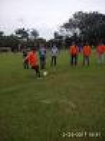 Wabup Buka Turnamen Sepakbola Limuno Cup I