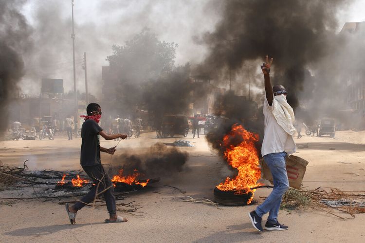 Kudeta Pecah di Sudan, 7 Orang Tewas, Ratusan Luka-Luka Ditembaki Militer