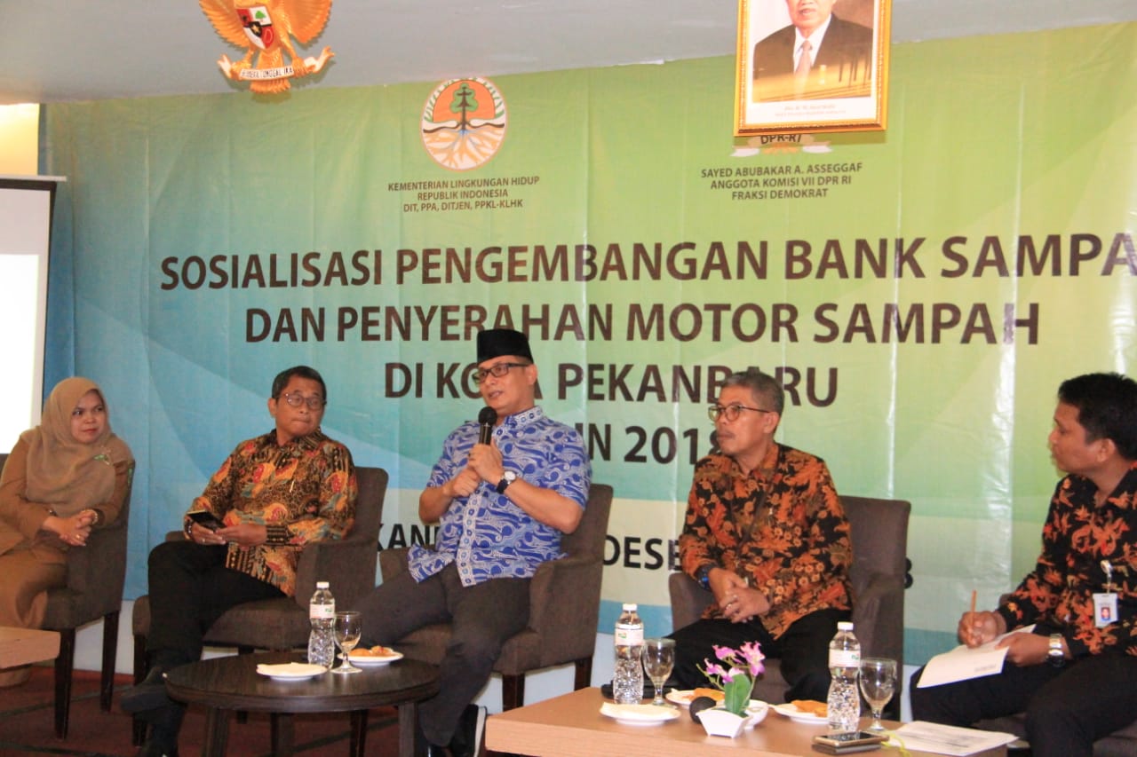 Sosialisasi Pengembangan Bank Sampah di Pekanbaru, Sayed: Ini Komitmen Saya pada Lingkungan